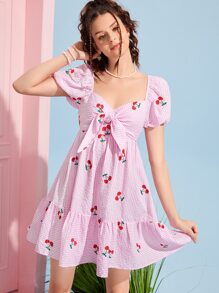 SHEIN MOD Vestido de guingán con bordado de cereza de manga farol con nudo delantero bajo con fruncido - Multicolor - Ver 2