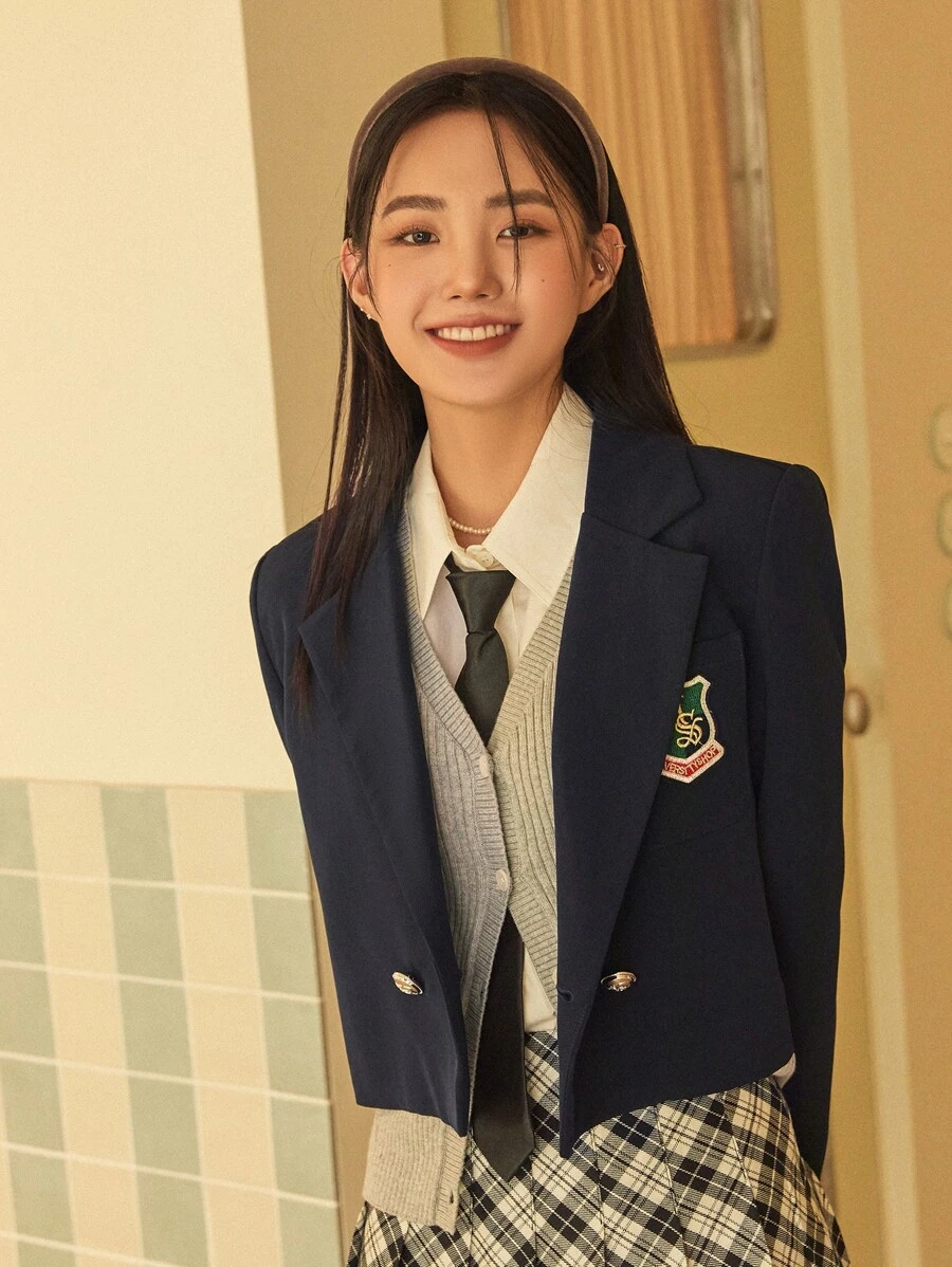 DAZY 1 chiếc áo khoác blazer ngắn cổ ve áo cài nút đôi thêu chữ trang phục công sở - Màu xanh hải quân - Xem 1