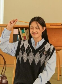 DAZY 1pc Letter Patched Argyle Pattern Sweater Vest Without Blouse - Black - View 1