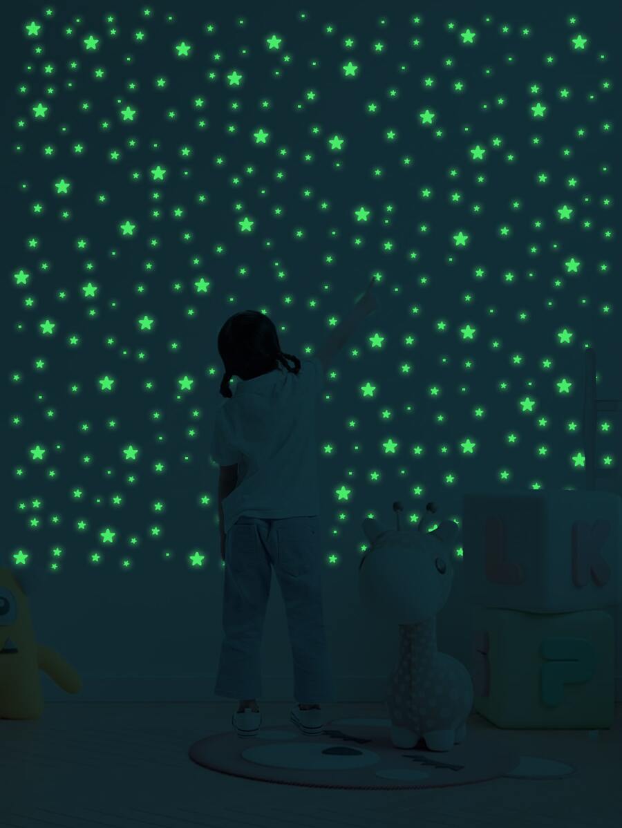 3pcs Star Print Glow In The Dark Wall Sticker - Green - View 1.