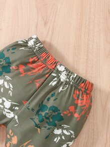 SHEIN Baby Girl Ruffle Trim Peplum Top & Floral Print Pants - Army Green - View 3