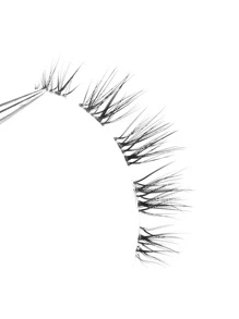 7對自然假睫毛 - 黑色 - 查看 4