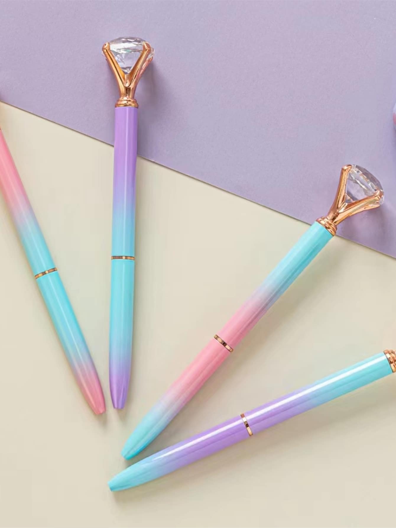 1pc Diamond Decor Random Ballpoint Pen - Multicolor - View 1