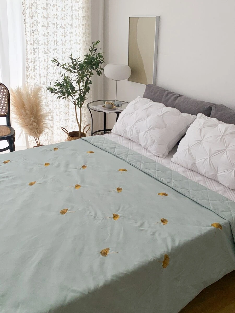 Leaf Embroidery Bedspread