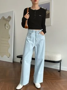 DAZY Letter Patched Half Button Tee - Black - View 4