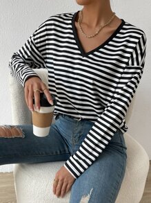 SHEIN LUNE 條紋印花V領T恤 - 黑與白 - 查看 5