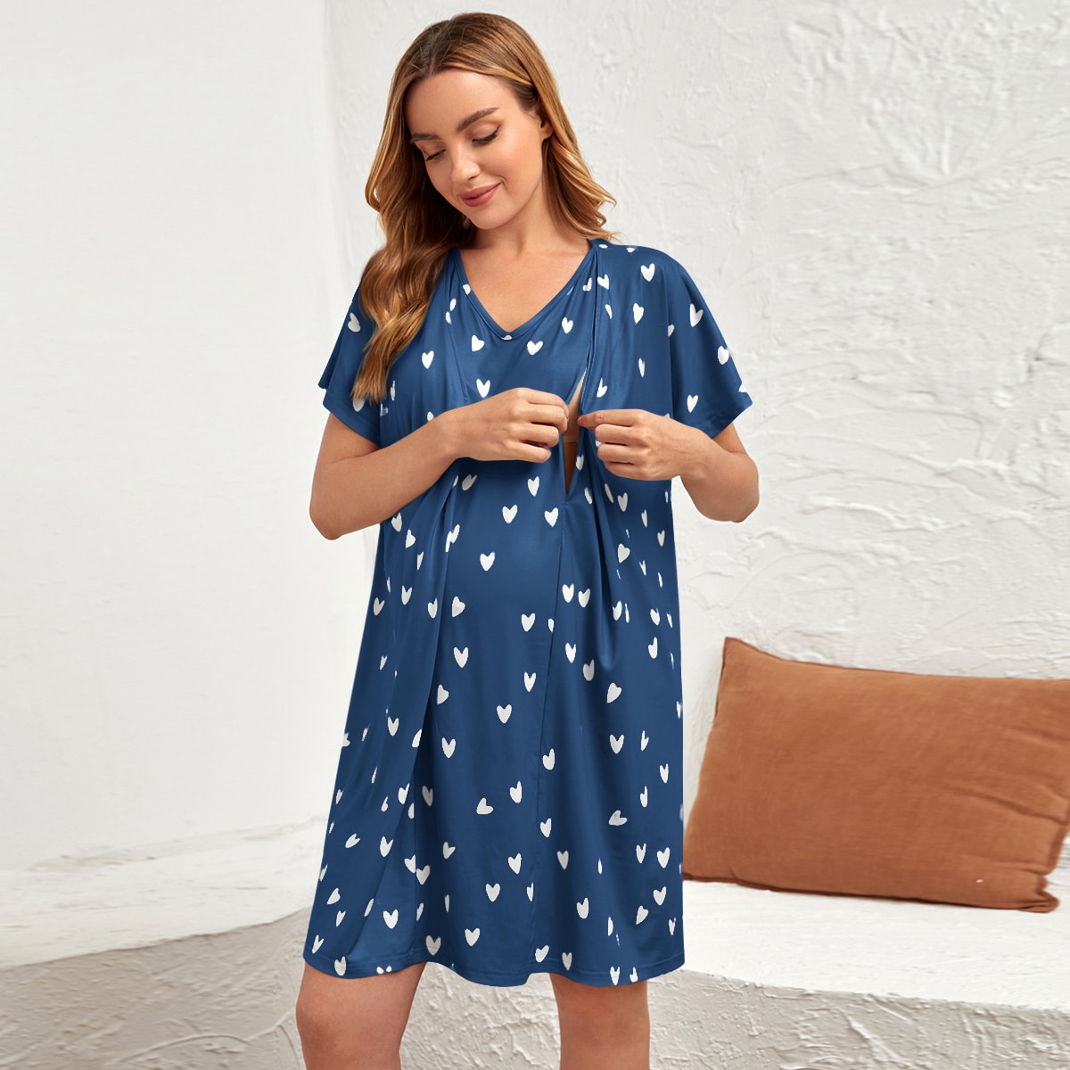 Camisón de lactancia con manga murciélago con estampado de corazón para maternidad