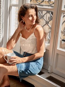 SHEIN Frenchy Top de tirantes con encaje en contraste