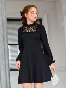 SHEIN 青少年女孩蕾絲肩部A字洋裝