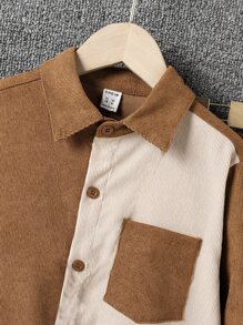 SHEIN 男孩雙色口袋貼布襯衫和褲子 - 彩色 - 查看 4