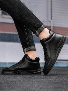 Men Minimalist Lace Up Front Skate Shoes - Black - View 2