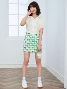 Blus Crop dengan Kancing Depan Polos dan Hiasan Rumbai - Aprikot - View 5