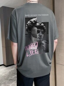 Manfinity Roghcode Men Slogan & Figure Graphic Tee - Dark Grey - View 1