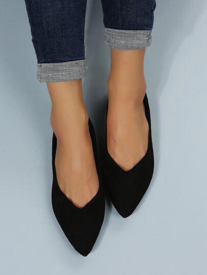 Pointed Toe Flat Shoes Plus Size 35-45 Spring/Autumn Fashion Pointed Toe Flat Shoes Daily Wear Match Skirts Low Vamp Slip-On Women's Flat Shoes Elegant Women's Shoes Comfortable Women's Shoes Pointed Toe Flat Shoes Flat Four-Season Flat Shoes Ballet Shoes Flat Shoes Women Soft Sole Slip On Minimalist Daily Wear Flat Shoes Ramadan Eid Al-Adha