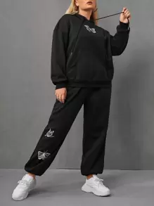 SHEIN EZwear Plus Butterfly Print Kangaroo Pocket Drop Shoulder Drawstring Hoodie & Sweatpants - Black - View 1