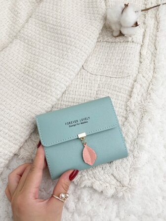 叶子吊坠字母时尚小钱包零钱包小钱包双折女士钱包迷你轻便简约时尚现代商务适合周年纪念适合情人节适合生日礼物适合女士适合女孩适合女士适合女包适合学校用品适合学校宿舍和返校适合返校用品