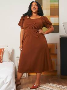 SHEIN CURVE+ 大碼泡泡袖褶邊連衣裙