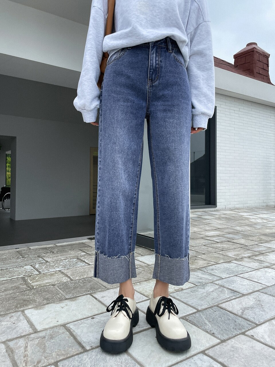 High Waist Roll Up Hem Straight Leg Jeans