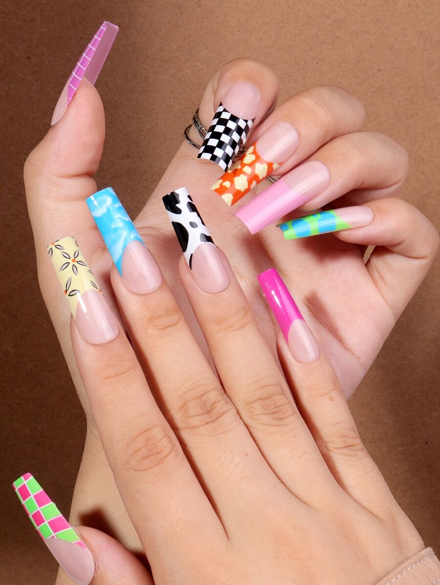 24pcs Plaid Pattern Fake Nail & 1pc Nail File & 1sheet Nail Tape - Multicolor - View 1