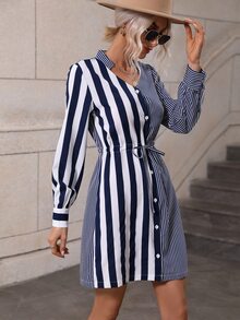 Vestido camisero con estampado de rayas con botón delantero de cintura con cordón - Azul y blanco - Ver 3