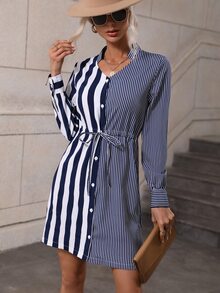 Vestido camisero con estampado de rayas con botón delantero de cintura con cordón - Azul y blanco - Ver 4