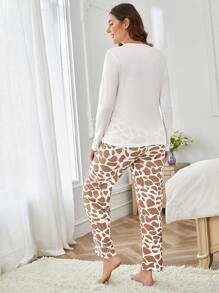 SHEIN Maternity Giraffe & Slogan Graphic Nursing PJ Set - White - View 2