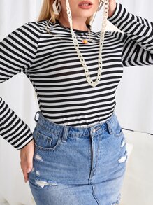 SHEIN EZwear 大碼條紋印花短款T恤 - 黑與白 - 查看 4