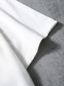 Manfinity Roghcode Men Figure And Letter Graphic Tee - White - View 4