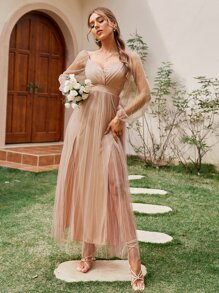 Simplee 燈籠袖雞心領口下擺開叉網紗連衣裙