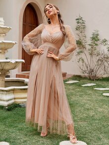 Simplee 燈籠袖雞心領口下擺開叉網紗連衣裙