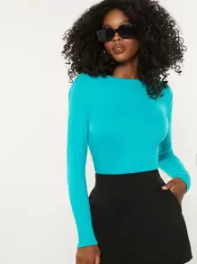 SHEIN BASICS Solidna prążkowana dzianina, dopasowana koszulka z długim rękawem