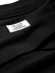 DAZY Áo crop top tay cánh dơi họa tiết chữ vá, quần áo mùa thu, quần áo trở lại trường học, áo dài tay cho nữ - màu đen - Xem 3