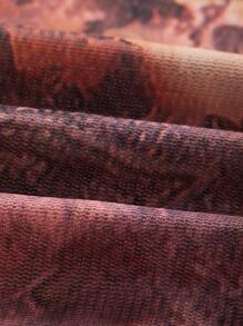 ROMWE Hippie Floral Print Off The Shoulder Ruched Crop Top - Multicolor - View 3