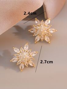 水鑽設計耳釘 - 金黃色 - 查看 6