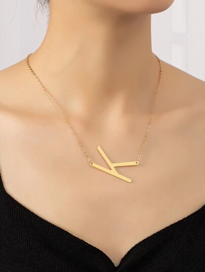 字母墜飾項鍊