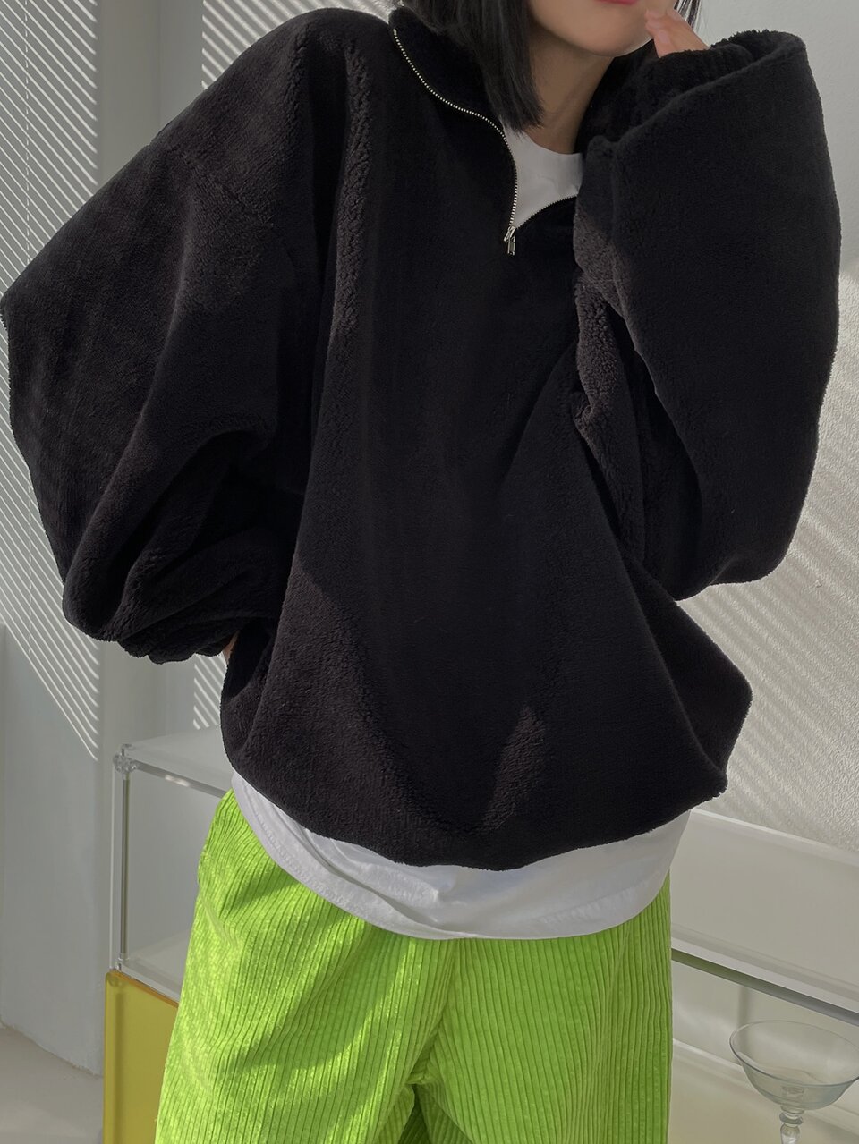 Quarter Zipper Drop Shoulder Teddy Sweatshirt