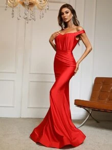 Off Shoulder Mermaid Hem Prom Dress - Red - View 3