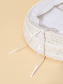 件女時尚休閒帽子，細鏈細節