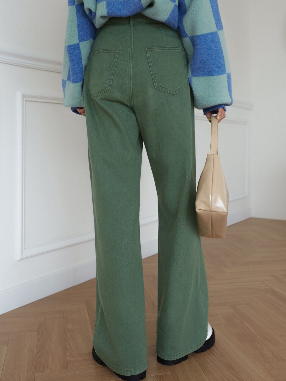 Wide Leg Jeans