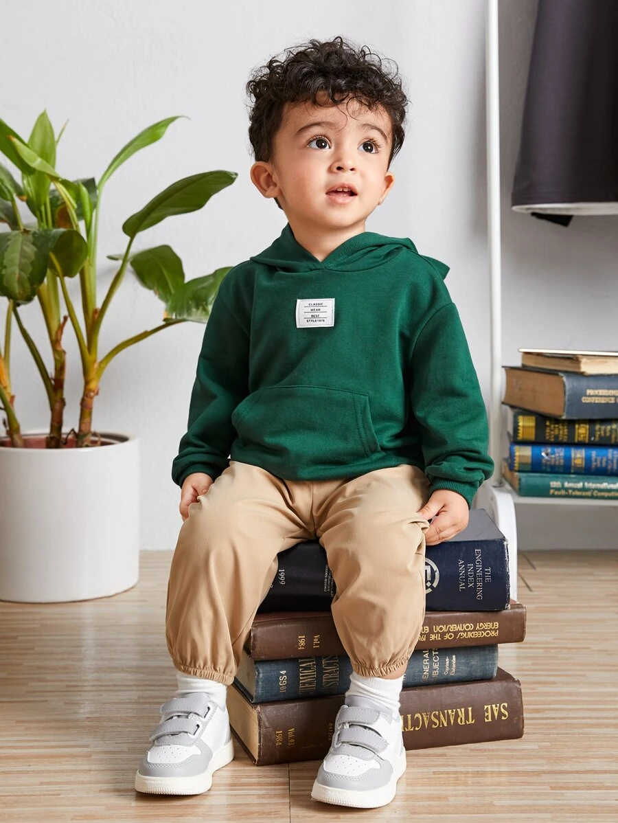 SHEIN Áo nỉ có họa tiết vá cho bé trai - Màu xanh lá cây đậm - Xem 1