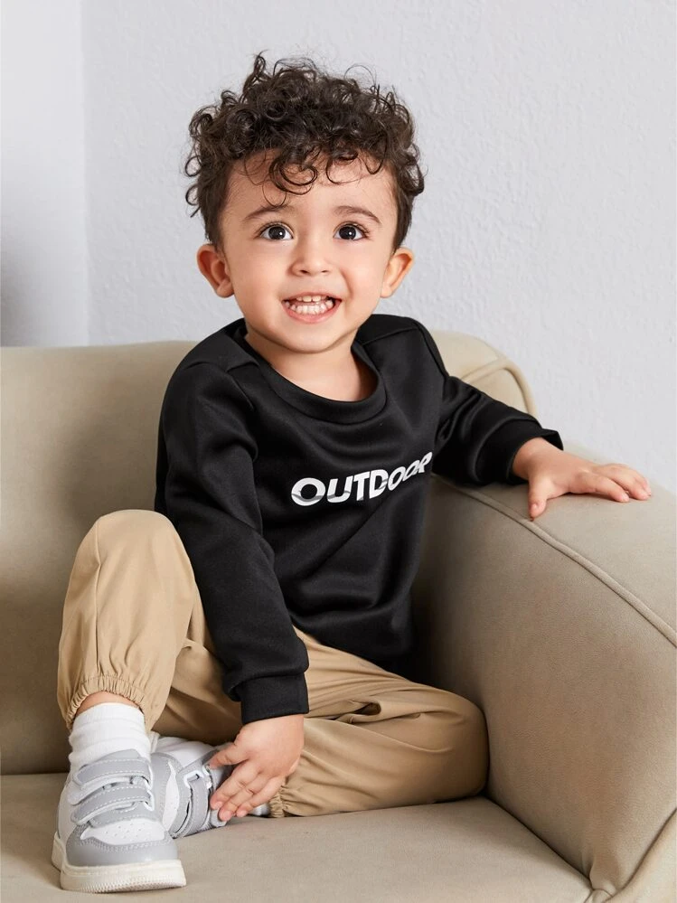 SHEIN Baby Boy Letter Graphic Pullover & Solid Pants - Multicolor - View 1