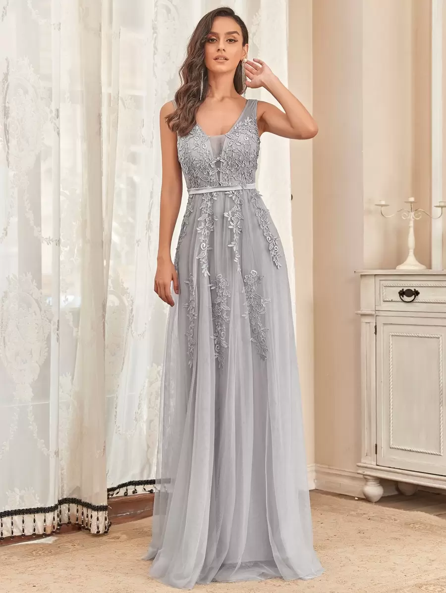 EVERPRETTY Guipure Lace Applique V-Back Mesh Bridesmaid Dress, Elegant Dress - Light Grey - View 1