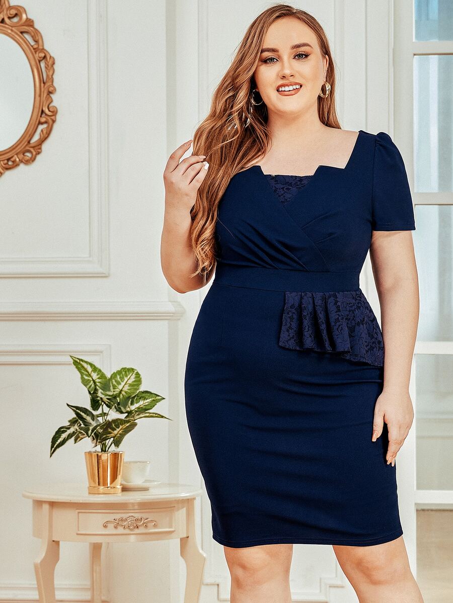 CurvySweet Đầm Plus Size Tương phản ren màu trơn Thanh lịch - Màu xanh hải quân - Xem 1