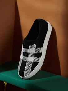 Cuccoo Plaid Slip On Running Shoes - Black and White - View 4