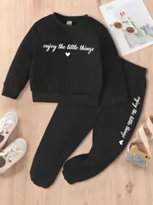 SHEIN Toddler Girls 1pc Slogan Graphic Pullover & 1pc Joggers - Black - View 1