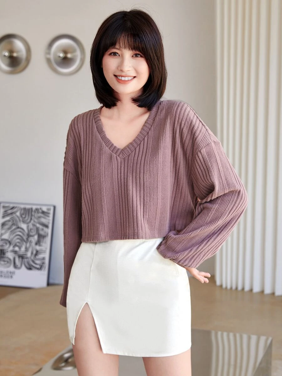 Muchica V-neck Drop Shoulder Rib-knit Crop Tee - Dusty Pink - View 1