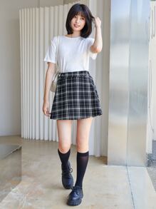 SHEIN EZwear Elastic Waist Skater Plaid Skirt - Black and White - View 5