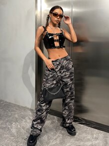 SHEIN ICON Gorpcore Buckled Chi tiết Cut Out Crop PU Cami Top - màu đen - Xem 4