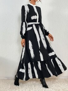 SHEIN Clasi 筆刷圖案燈籠袖荷葉邊繫腰帶連衣裙 - 黑與白 - 查看 6