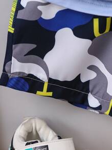 SHEIN 小男童卡通圖案T恤附迷彩短褲 - 彩色 - 查看 6